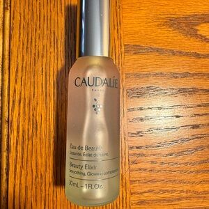 BNWOT Caudalie Beauty Elixir 30mL
